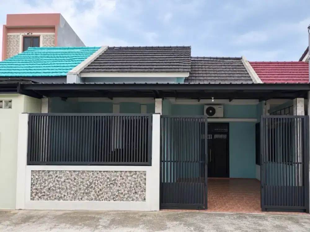 Bisa KPR, Bebas Banjir, 2 Lantai, Siap Huni, Strategis, Harga Nego