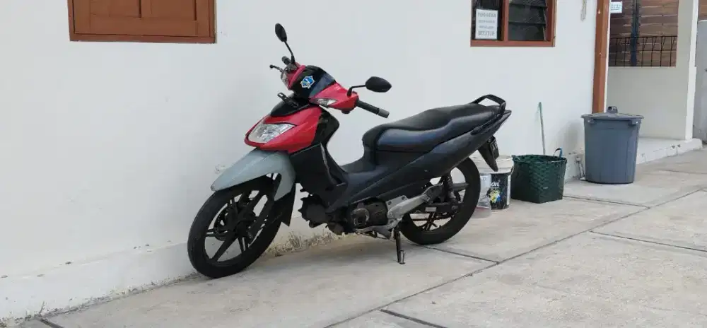 Kawasaki ZX130 Merah 2006