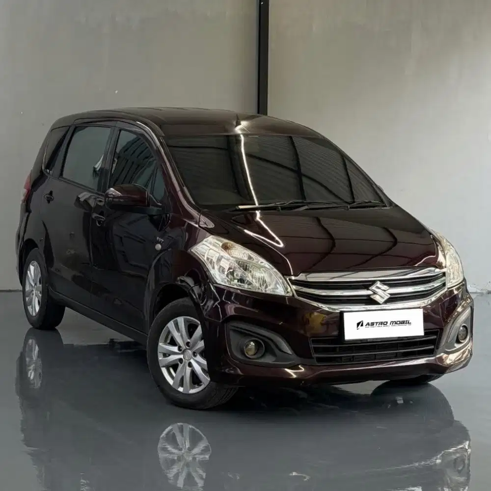 ERTIGA GL 2018 / 2017 Manual Bagus Murah Kredit Bekas Surabaya Tgn1