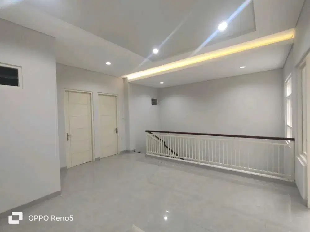 RON.A3153 MURAH RUMAH MANYAR TIRTOYOSO SURABAYA DESIGN BAGUS, KAWASAN NYAMAN