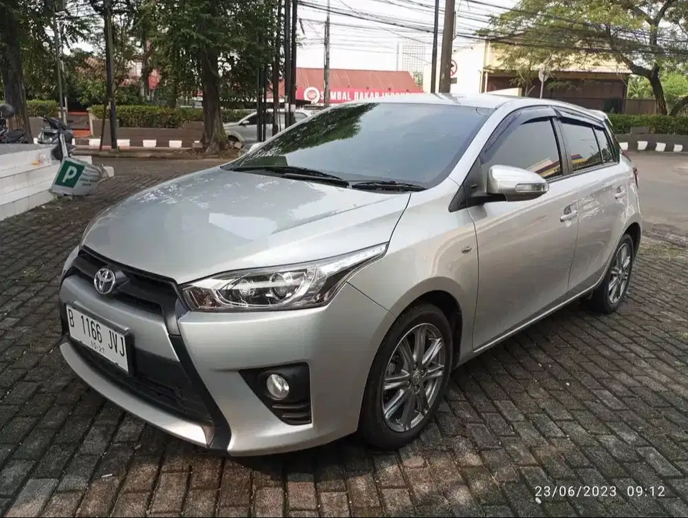 Toyota Yaris G Matic 2016