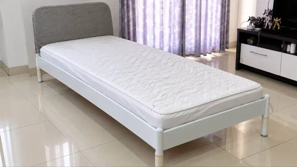 Ranjang IKEA DUKEN Single 90x200+Kasur | Kondisi Bagus, Gading Serpong