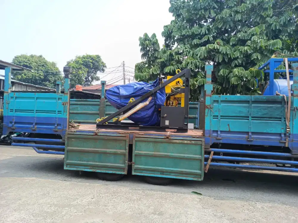 Jasa Sewa Tronton 3way Surabaya - Jakarta Murah