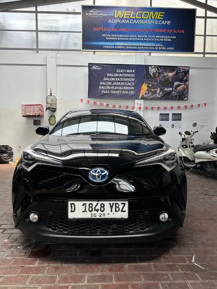 Toyota CHR Hybrid AT 2019