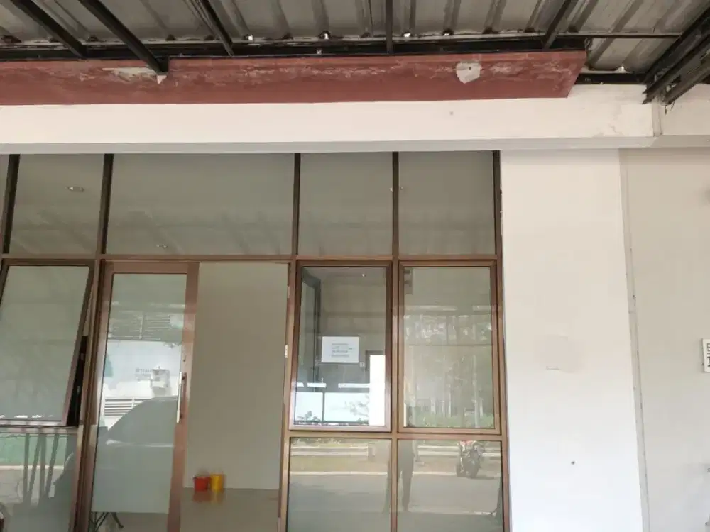 Ruko Savoy JGC Dengan Kanopi Depan Dan Belakang