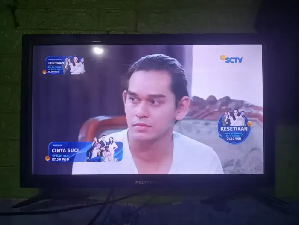 TV Polytron  24 inci