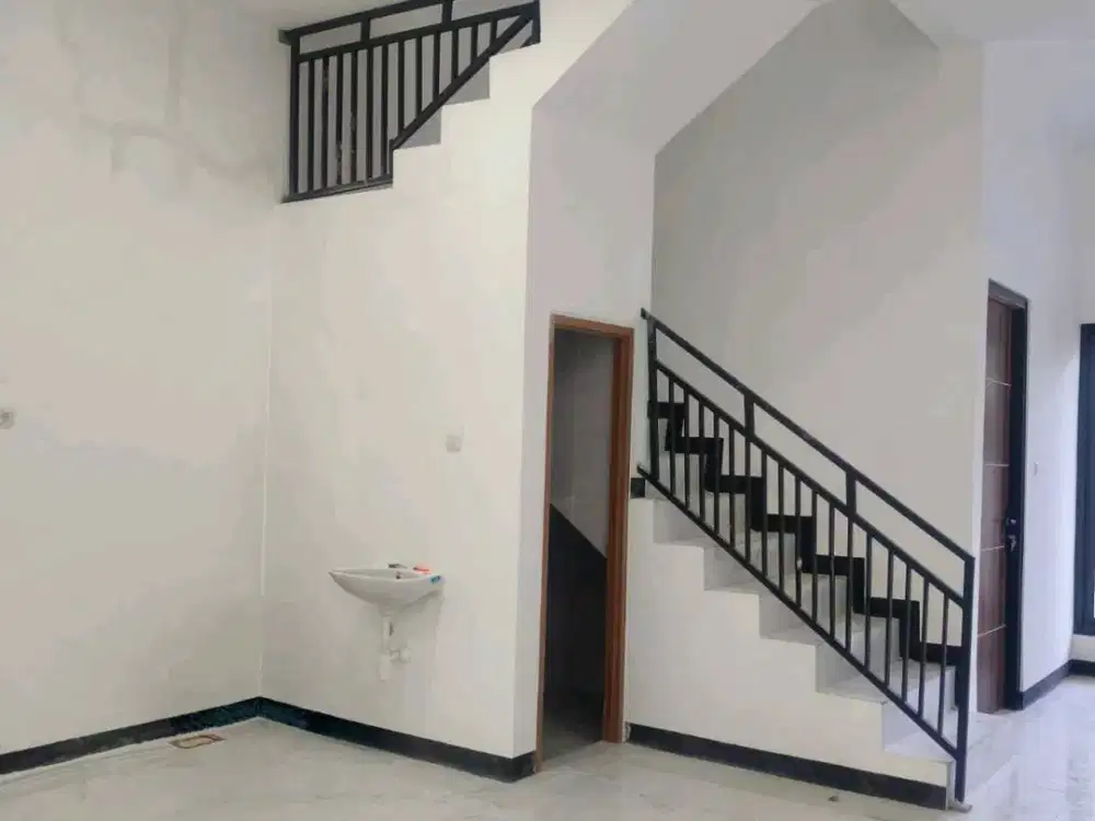 LIE.A268 JUAL RUMAH BARU GRESS MURAH 2 LANTAI AREA PONDOK TJANDRA SURABAYA SELATAN SIDOARJO, SHM