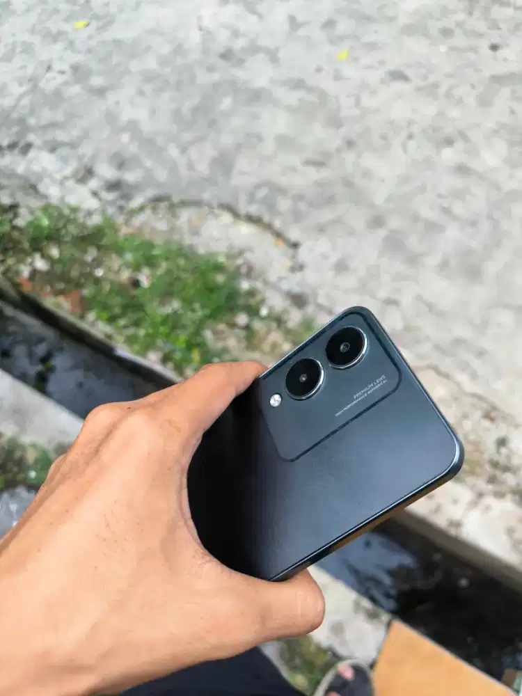 VIVO Y17s FOREST GREEN 4+4/128