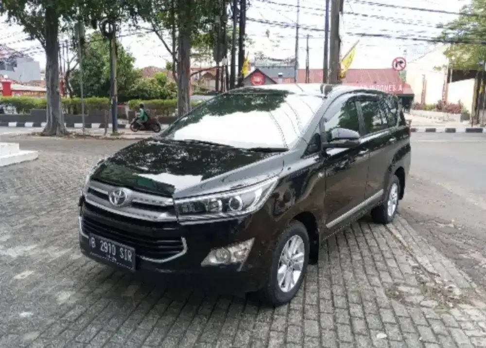 Reborn Innova V Luxury (2019)