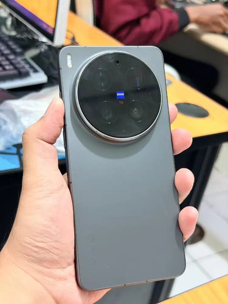 Vivo X300 ultra resmi