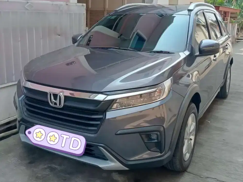 Honda BRV E AT 2023 Grey KM 35rb Jual Cepat Anti Tawar Sadis