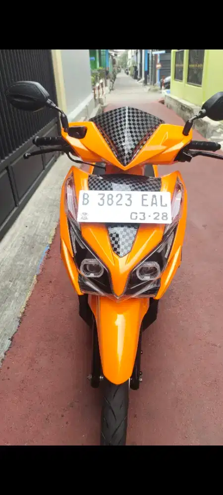 Dijual saja Honda Vario 2013  surat lengkap pajak hidup panjang ok gan