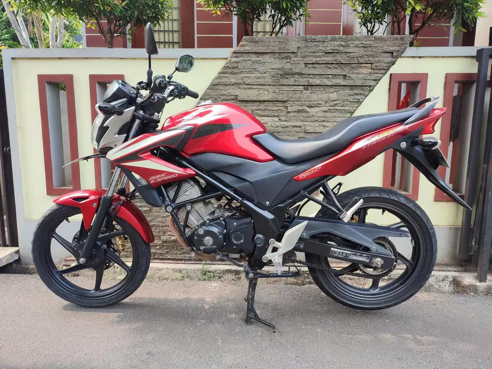 HONDA CB150R OLD / CB 150R OLD TAHUN 2014