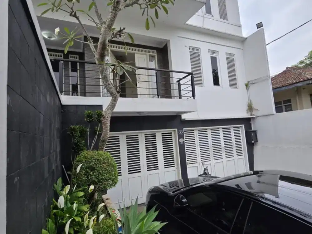 Disewakan Rumah Siap huni jalan raya Cigadung Raya Dago Kota bandung