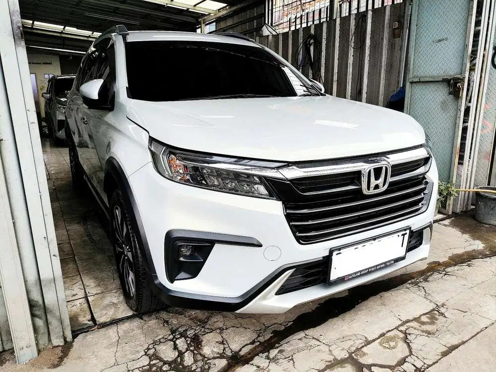 Honda BR-V Prestige Honda Sensing 2023 Putih