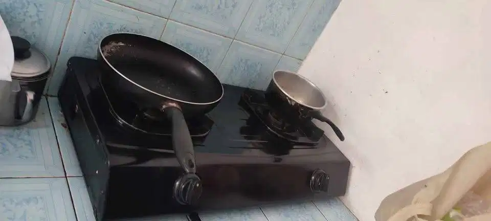 Kompor rinnai dua tungku