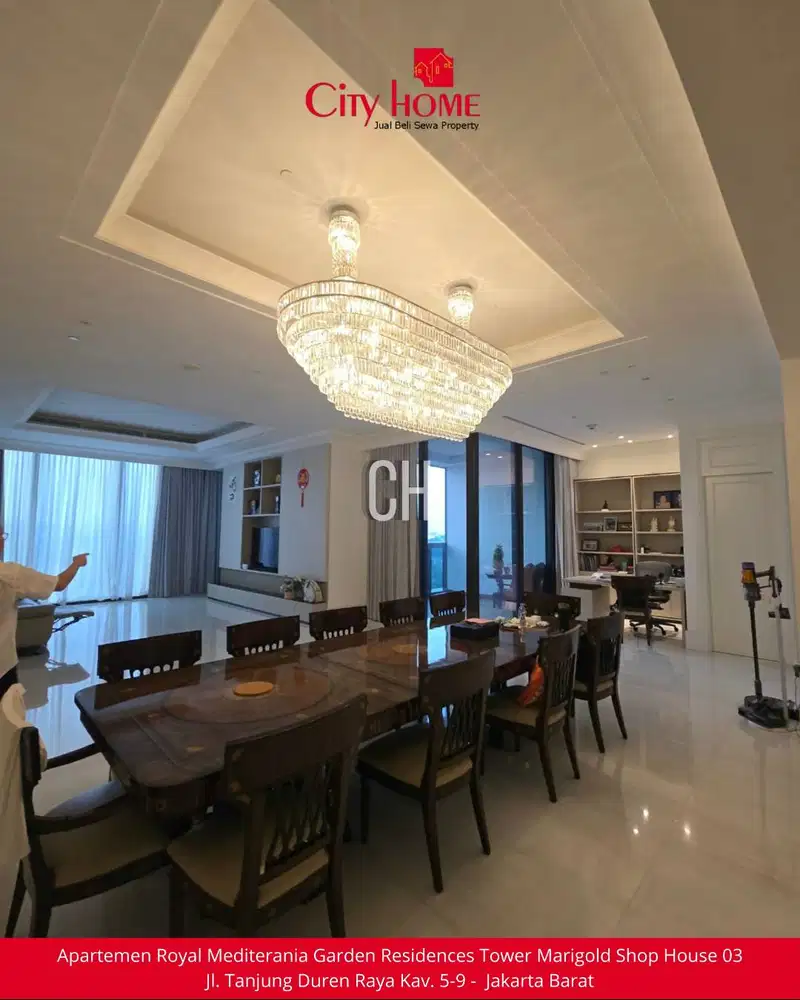 Disewakan St. Regis Residence Luxury 3Br Furnished Luas 355 M²