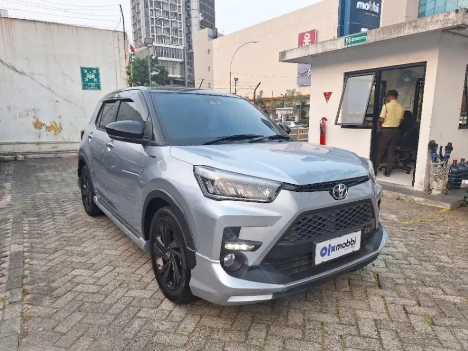 DP MURAH Toyota Raize 1.0 GR Sport TSS Two Tone Bensin-AT 2022  C4BVT