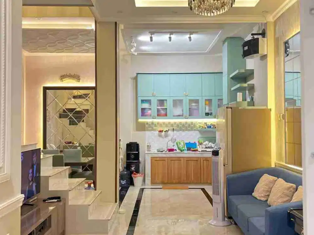DIJUAL RUMAH 4 LANTAI - CITRA 3, JAKARTA BARAT