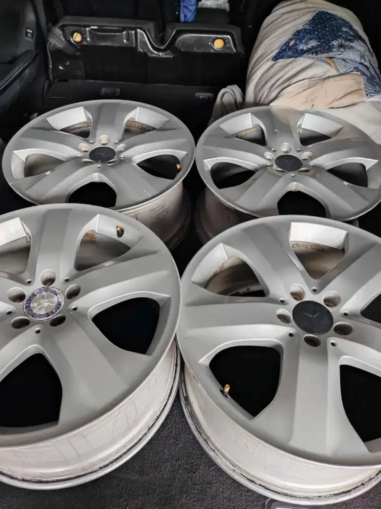 Velg r19 lebar 8.5/9.5 original copotan MB ml350 w164 2012 part number