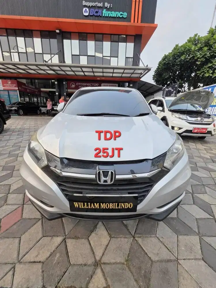 Honda HRV E Matic Tahun 2015 Kondisi Mulus Terawat Istimewa