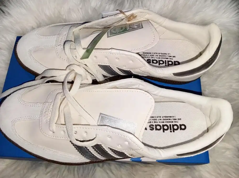 Di jual sepatu ADIDAS SAMBA