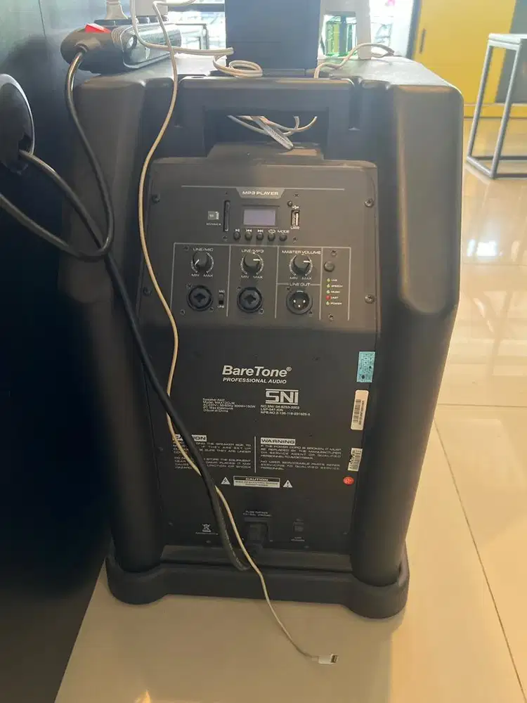 speaker aktif baretone profesional audio baru di pake 6 bulan