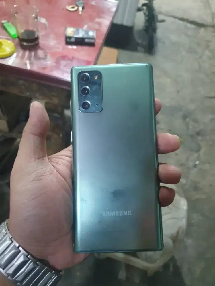 Samsung Note 20 8 / 256