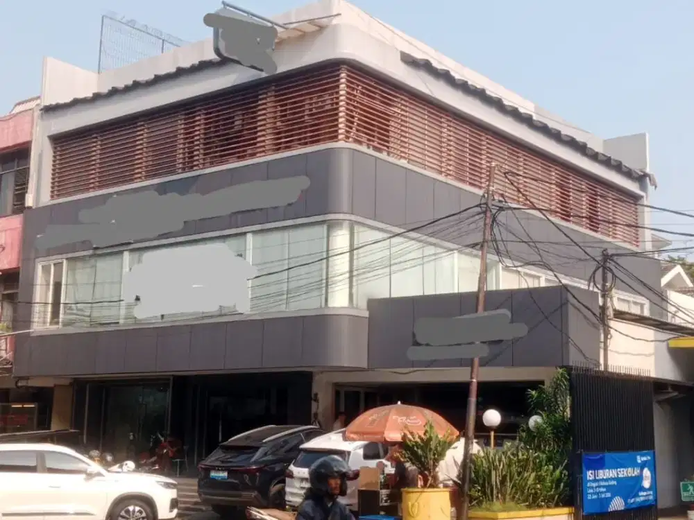 Ruko 2 gandeng strategis di Bulevar Raya - Kelapa Gading Jakarta Utara