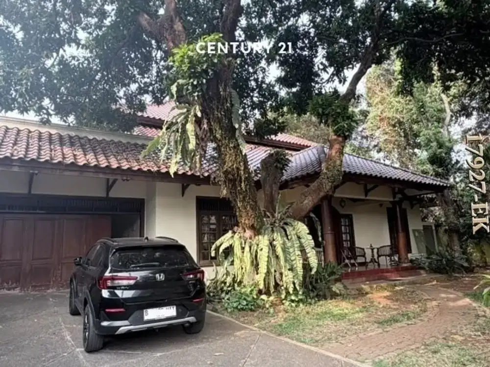 Dijual Rumah Lokasi Strategis Di Wijaya Kusuma Jakarta Selatan