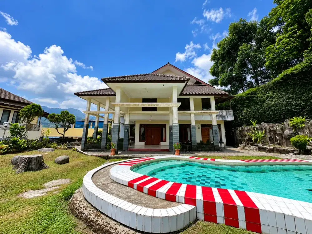 Villa Cisarua Puncak Bogor Jawa Barat. Sejuk & Asri