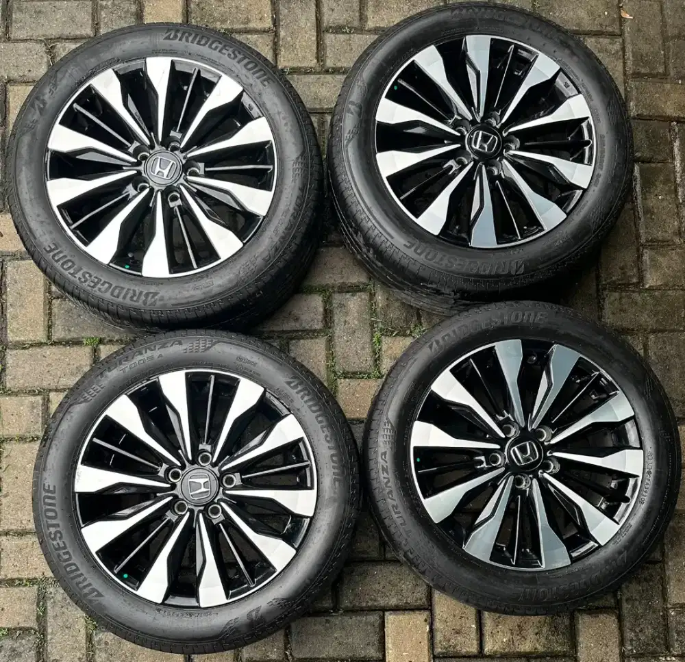 FA OEM HONDA NEW BRV 17 DAN BAN BRIDGESTONE TUANZA 215/55/17