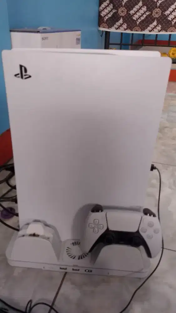 Ps5 disc edition kondisi mulus pemakaian pribadi