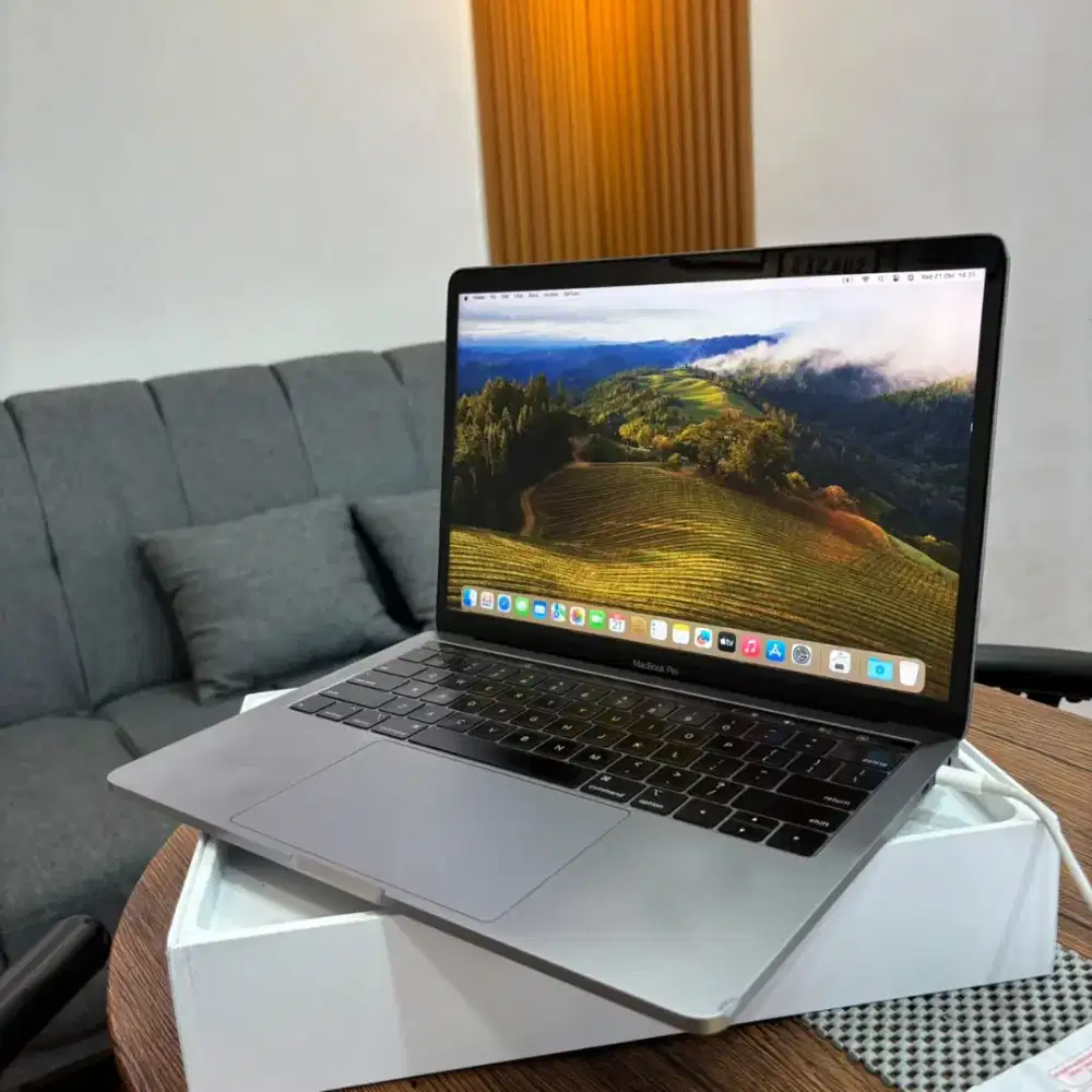 MACBOOK PRO TOUCHBAR 2019 IBOX