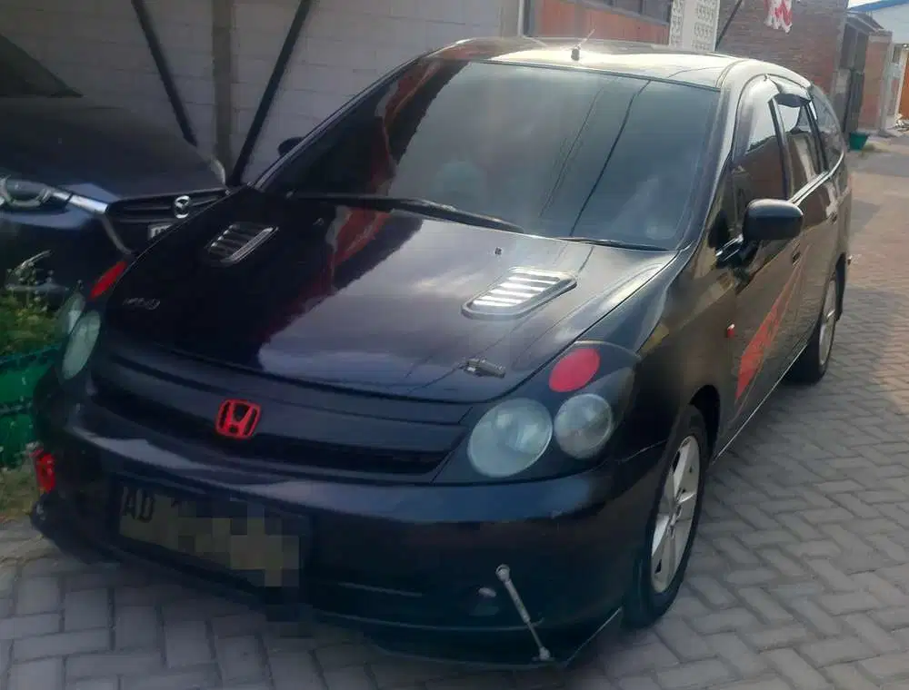 Honda Stream 2004 Bensin