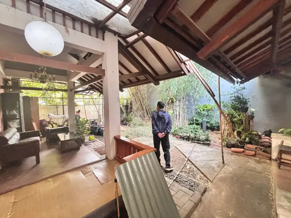 Dijual cepat tanah bonus bangunan di cigadung dago