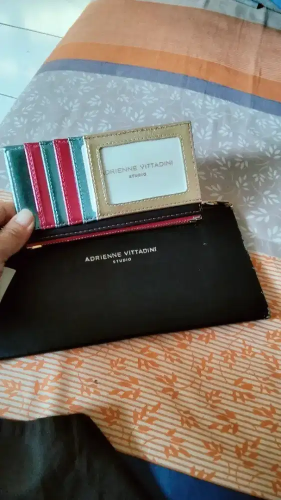 Dompet Pink hitam