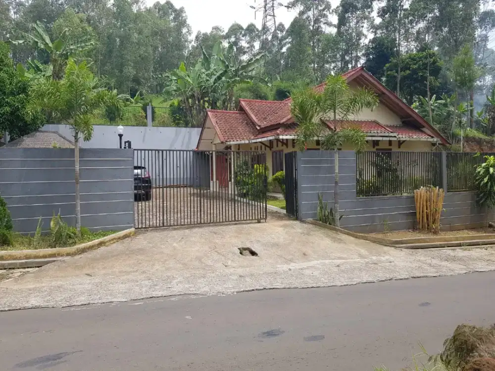 Dijual Cepat Villa / Rumah Di Samarang, Garut