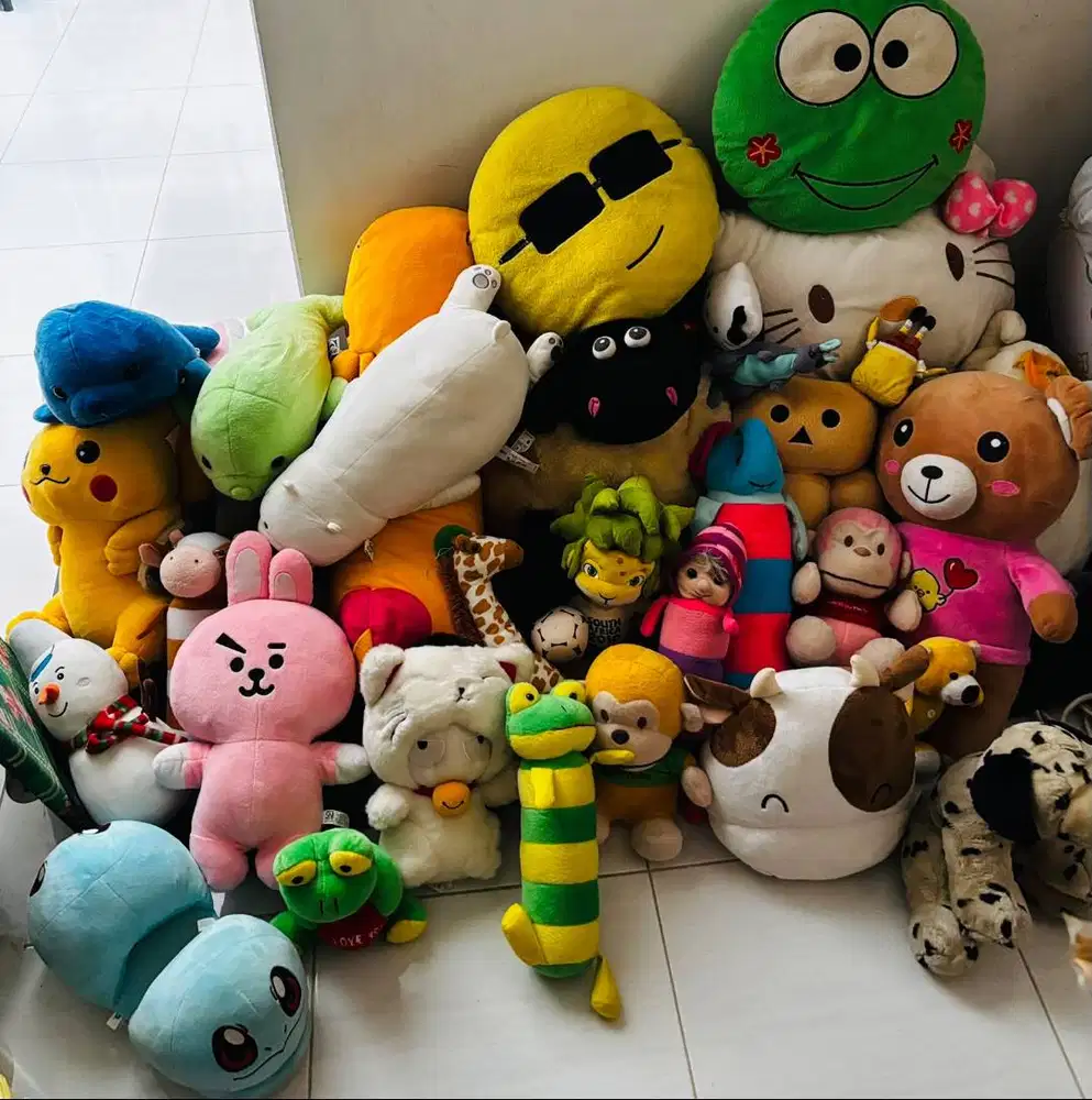Dijual Borongan Boneka  ±27 Pcs - Kondisi Apa Adanya, Ambil di Tempat