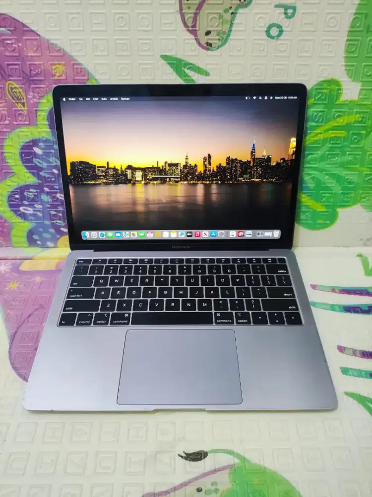 MacBook Air Retina 13 inch 2019