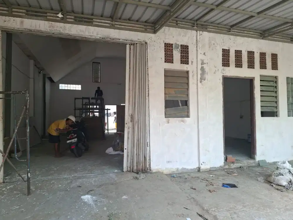 Disewakan Gudang Manyar Siap Pakai Di Lokasi Strategis Manyar