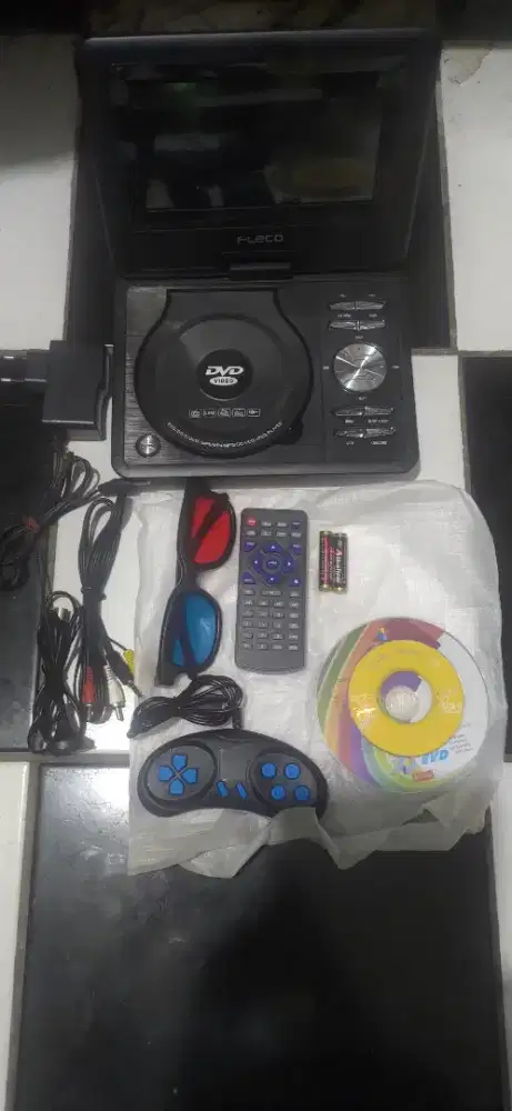 FLECO DVD Player portable
