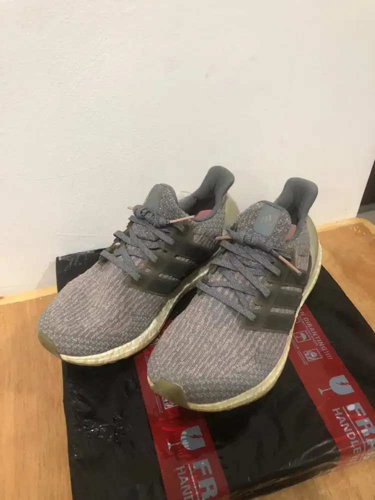 Sepatu Adidas Ultra Boost 3.0 Men Grey Original Mulus