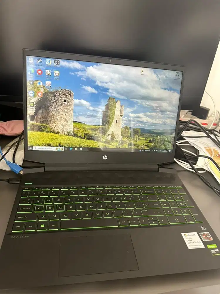 Laptop HP pavilion gaming 15 - ryzen 5 / gtx 1650