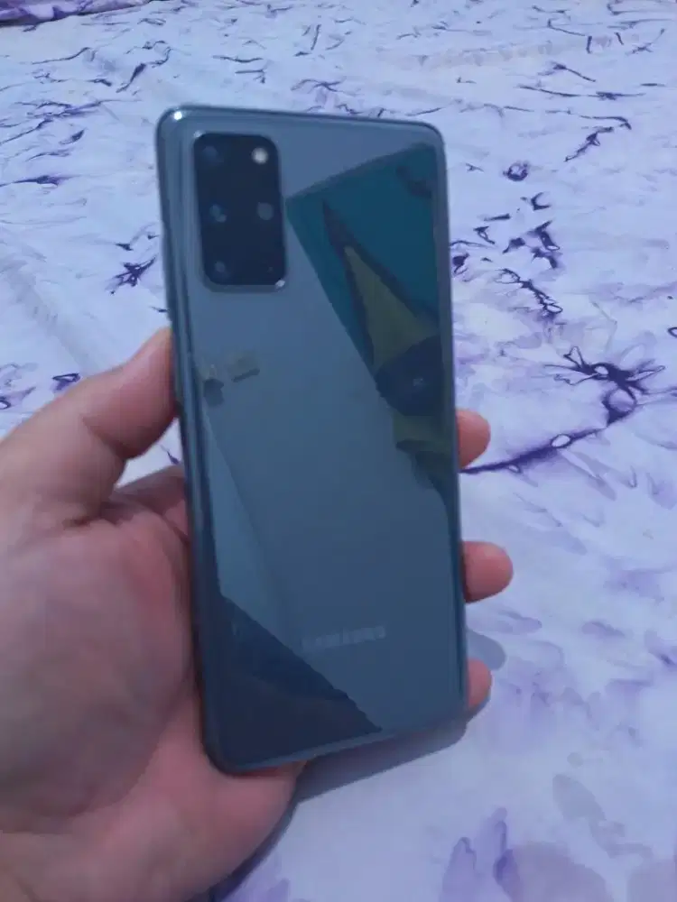 Samsung Galaxy S20 plus