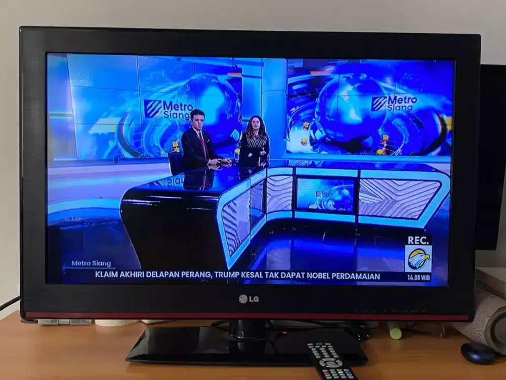 TV LCD  LG 32 dijual