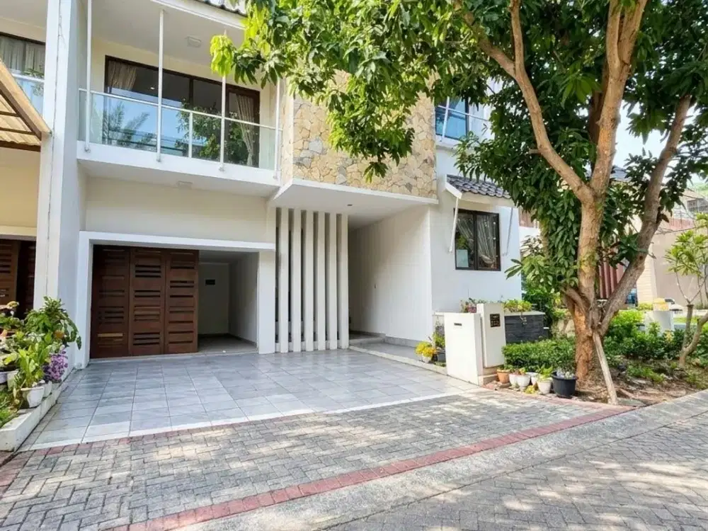 Di Jual Rumah Besar di Kebayoran Villas Bintaro Jaya