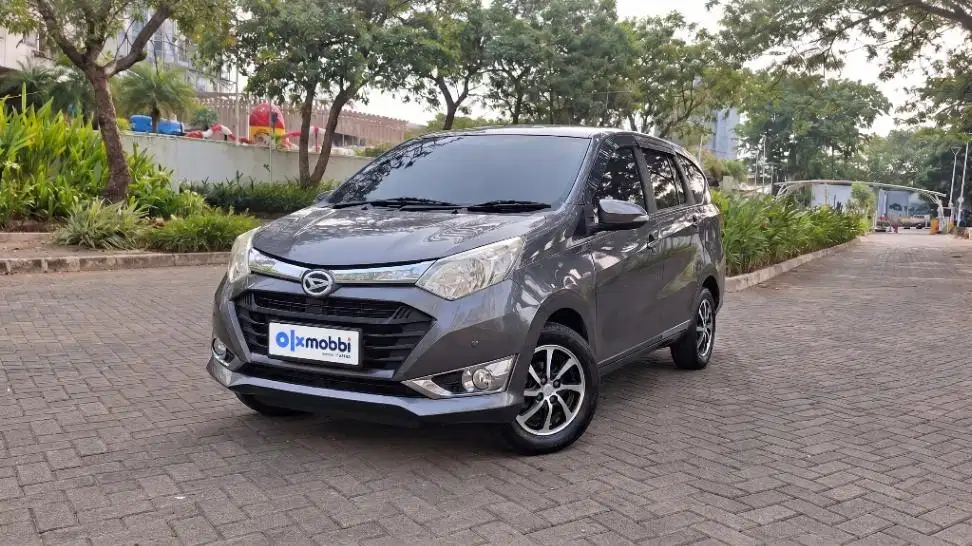 Angs Murah Daihatsu Sigra 1.2 R Bensin-AT 2016 Abu CSOGB