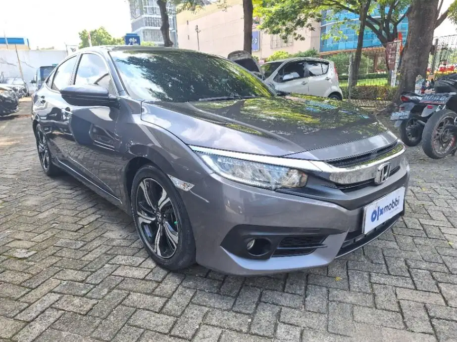DP MURAH Honda Civic 1.5 ES Bensin-AT 2017 Abu-Abu CPAHB