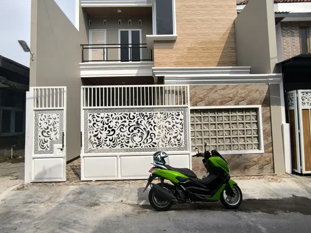 Rumah di jual Banyuanyar banjarsari dekat SMK 9 Surakarta solo